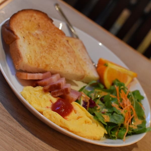 高槻の人気モーニング13選!駅前のおしゃれカフェ朝食や早朝営業店も!