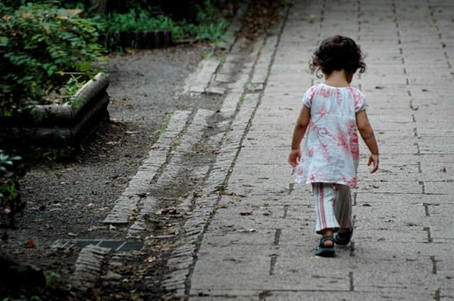 愛情不足の子供の特徴とサイン11選!そんな子に大人はどう接すればいいの?