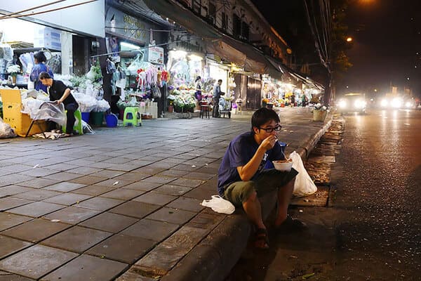 オマーンに「オマーン国際空港」はない! そして海外旅行に言葉の壁もない!