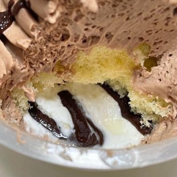 セブンイレブン,チョコホイップのミルクプリンケーキ