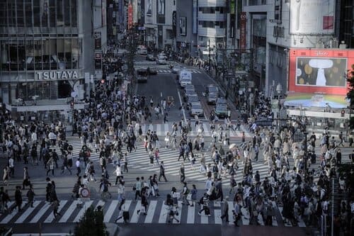 渋谷駅から近い美術館10選!無料でアートや芸術鑑賞できる展覧会も!