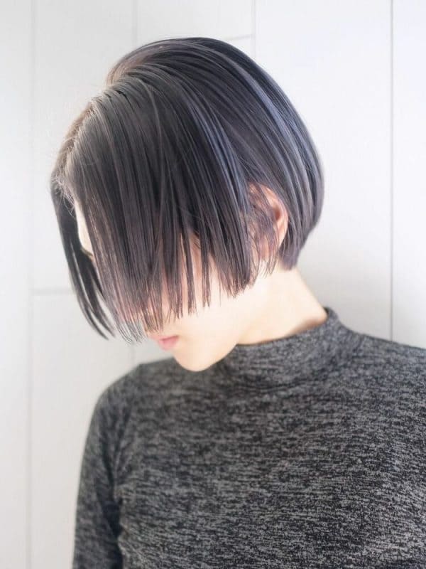 大人に似合うかっこいいショートボブ15選。女性の魅力を上げるおすすめの髪型