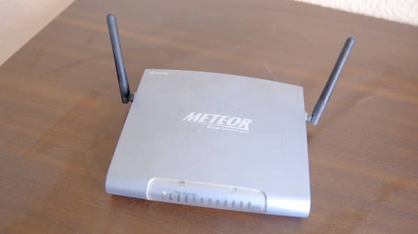 忍耐のダイヤルアップと歓喜のADSL。インターネット初期の通信スピード回想録