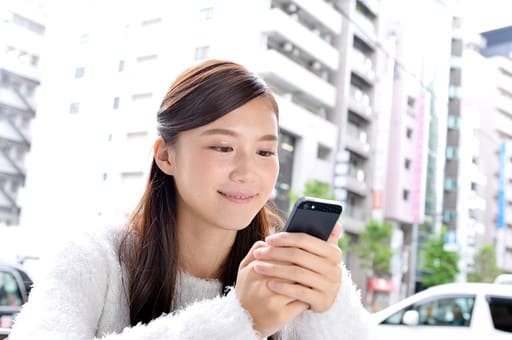 好きな人と電話したい!話題のおすすめは?【モテる女子の電話テク】
