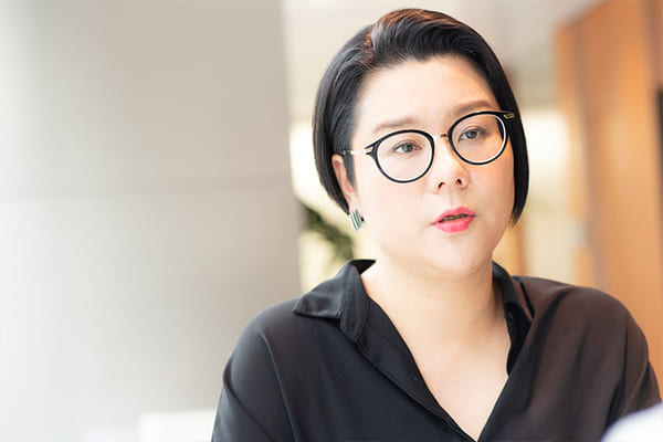 30前後の女は“不幸”がデフォルト「若いうちはもっとジタバタしましょうよ」【酒井順子×ジェーン・スー】