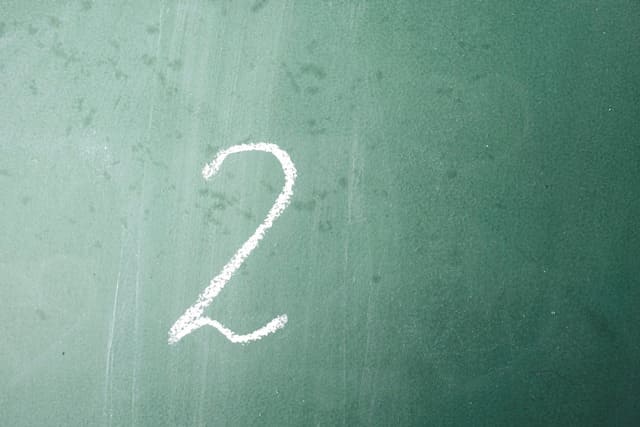 「女々しい」の意味とは!女性はこんな時に男性が女々しいと思う!