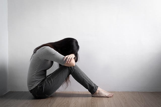 自分が嫌になる時の対処法11選!自己嫌悪の原因や心理も解説!