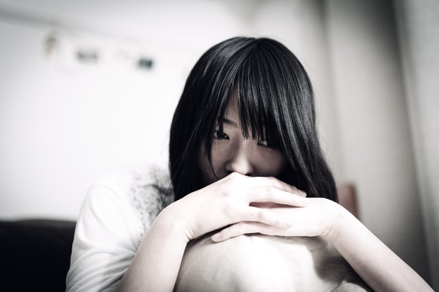 自分に自信が持てない人の原因と克服方法解説!