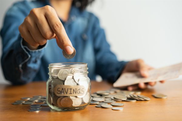 3.なぜ貯金ができない?お金を貯められない人の特徴と解決方法を解説!