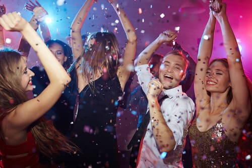 内向的な人の性格の特徴11選!外向的な人との行動の違いは?