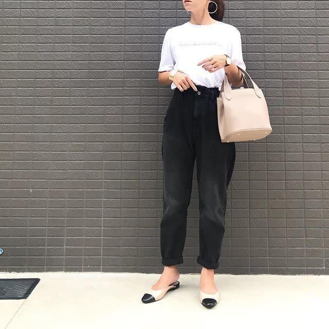 やっぱり「黒」一択です!すっきり女っぽく決まる♡大人のきれいめ「ブラックデニムコーデ」