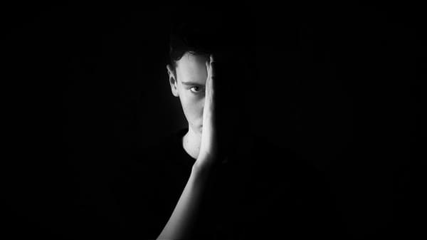 これって虚言癖? 心理のプロに学ぶ“嘘つき社員”タイプ別の適切な対処法