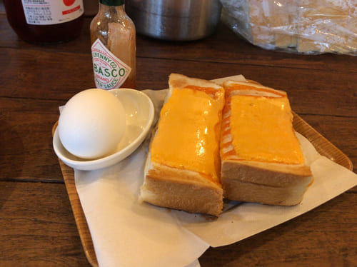 本町駅のモーニング人気店22選!定番カフェ朝食や駅近前の早朝営業店も!
