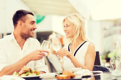 オキシトシンとは?効果は何?食べ物で増やすことができるの?