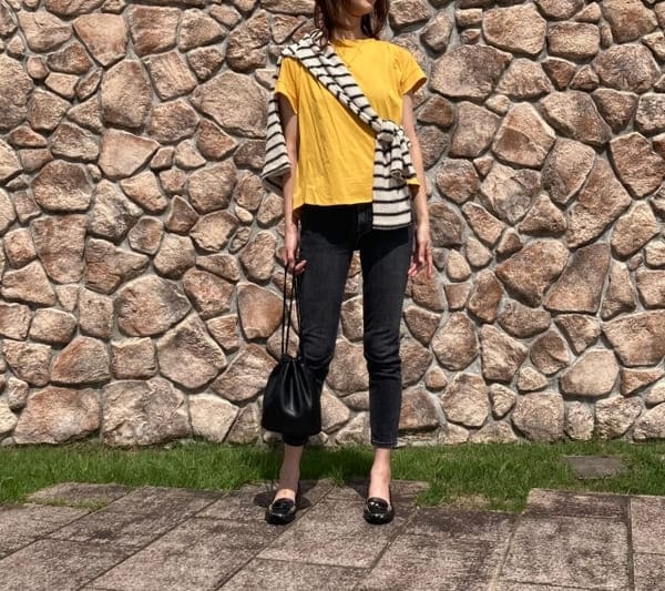 季節の変わり目こそ「グレーデニム」が使える!ZARAデニムで更新する夏→秋スイッチコーデ術1.jpg