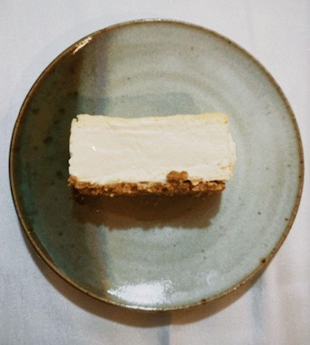 富山県で連日完売!とろける食感のチーズケーキ「ママのチーズケーキ」が数量限定でオンライン販売開始!