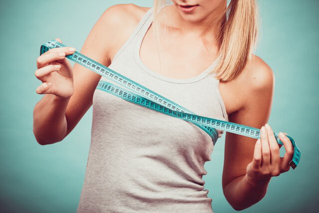育乳で美しいバストを手に入れよう!垂れたり縮んだりする原因・その対策