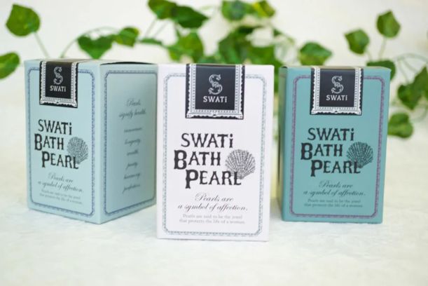 【退職祝いのプレゼント】NGな品物から相場やマナーを紹介!贈る人別の少し変わった品物まで