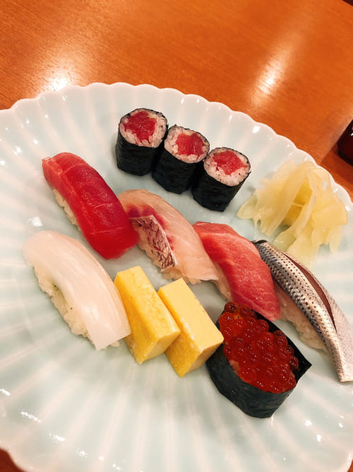 日本橋(東京)お寿司の名店11選!ミシュラン獲得店や高コスパな名店も!