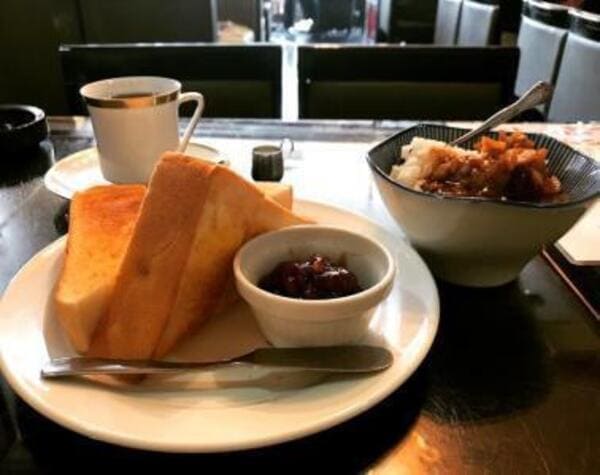 金山駅のモーニング人気店13選!カフェ朝食や定食の早朝営業店も!