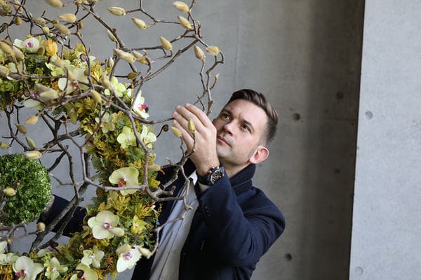 フォトジェニックな花咲くカフェ「Nicolai Bergmann Nomu」その魅力や人気の秘密とは?