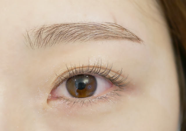 眉メイクが苦手な人必見♡眉のスペシャリストが教える「今っぽ平行ストレート眉の描き方」