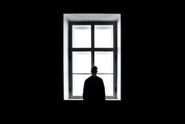 会えない時間の男性心理!好きな人に会えないほど好きになる?冷める?