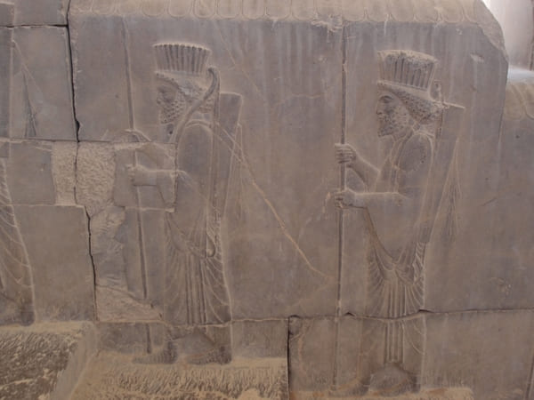 【イラン】古代オリエント人のレリーフは必見!ペルシア帝国時代の遺跡「ペルセポリス」
