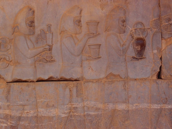 【イラン】古代オリエント人のレリーフは必見!ペルシア帝国時代の遺跡「ペルセポリス」