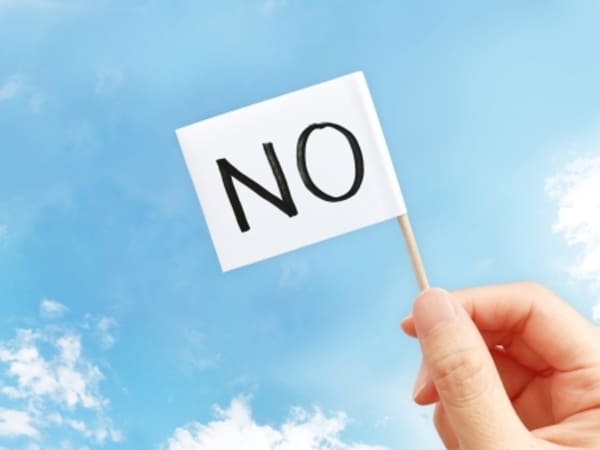 コンビニの駐車場を長時間使用するのは違法?罰金はとられる?