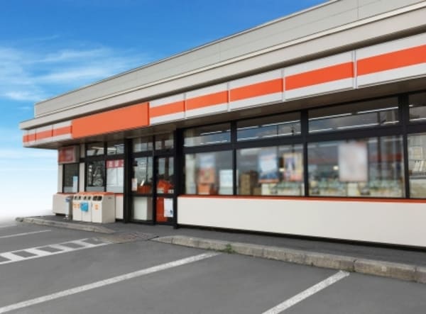ゆうパックをコンビニに持ち込みすると料金割引に?箱の梱包は?