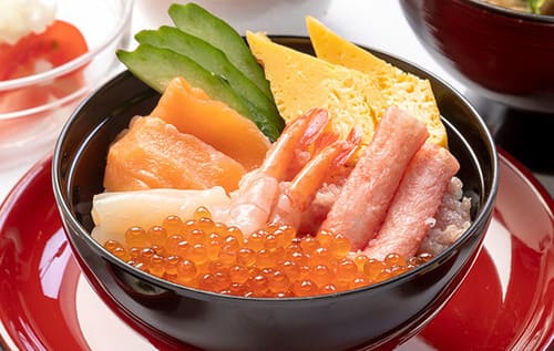 釧路のおすすめ朝食13選!魚市場で人気の海鮮丼や駅前の早朝営業店も!