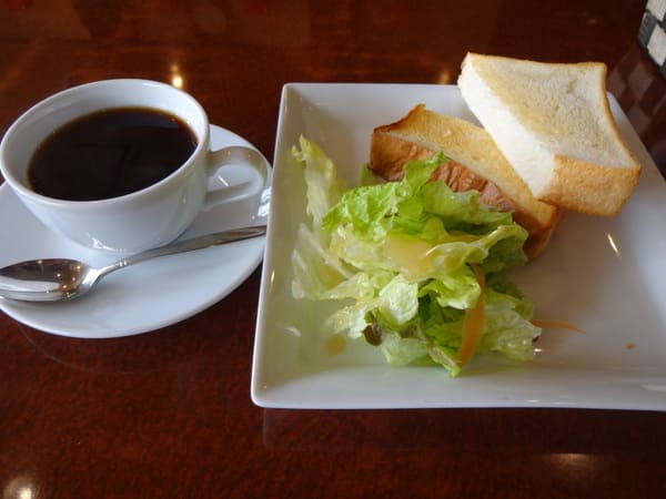 高槻の人気モーニング13選!駅前のおしゃれカフェ朝食や早朝営業店も!