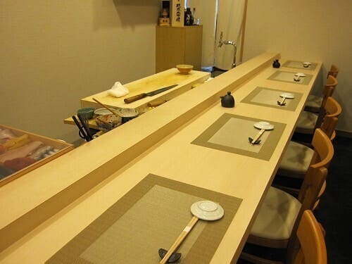 赤坂見附の寿司屋おすすめ10選!接待に便利なミシュラン店や隠れた名店も!