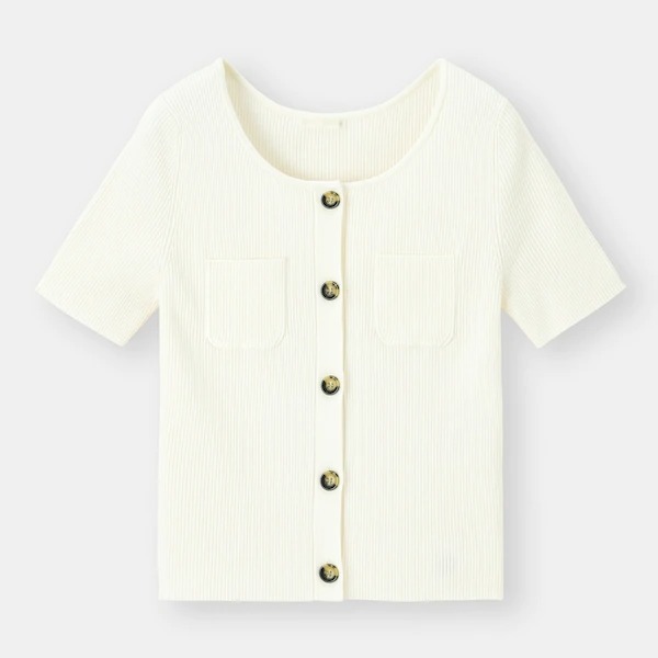 やっぱり着回しが効くのは白♡お手頃価格でしっかり高見え!GU高コスパ「白トップス」リスト