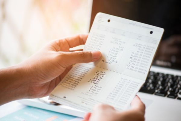 6.24歳の平均貯金額は?「一人暮らしで貯金ができない」悩みをプロが解決