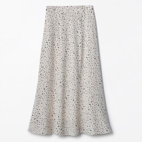 しまむらさん…こんなに可愛いの売り切れが心配です!高見えがハンパない♡「最旬スカート」5選