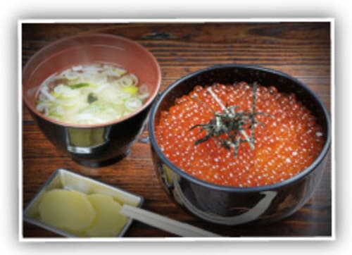 釧路のおすすめ朝食13選!魚市場で人気の海鮮丼や駅前の早朝営業店も!