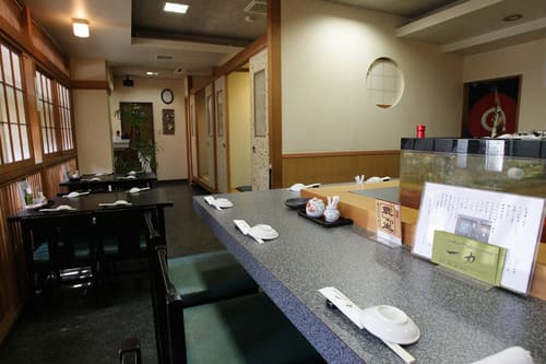 府中駅の寿司屋おすすめ10選!駅前の高コスパ人気店や回転寿司も!