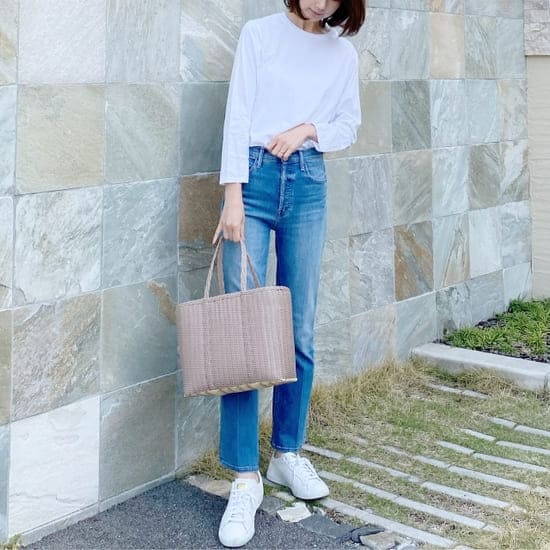 アラサー女子におすすめの「運命デニム」で比較!手抜き見えするNGコーデ&キレイめOKコーデ