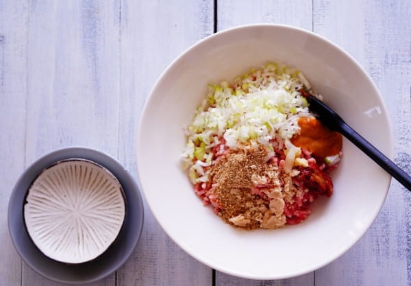 レンチンで簡単&時短!10分でできる「担々肉味噌」&アレンジごはん3選