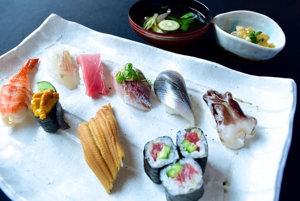 所沢の寿司屋おすすめ11選!駅前の高コスパ人気店や隠れた名店も!