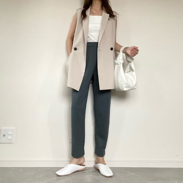 捨て色ナシ…!楽なのにきちんと見える♡SNSで大バズりのユニクロ「パンツ」7日間コーデ1.jpg