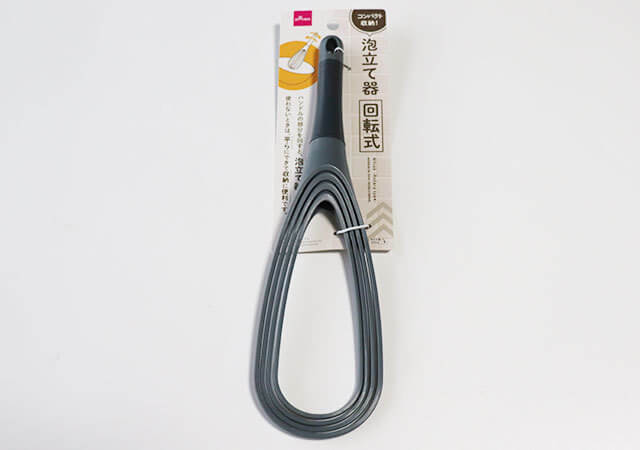 【ダイソー】持ち手をひねると…?こんなキッチングッズ初めて!100均のレベルを超えた発明品