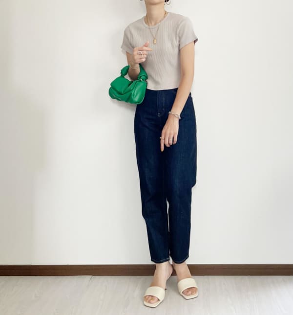 今買って秋にもガンガン着回せる!オトナ女子におすすめのユニクロ「Tシャツ」見つけた♡