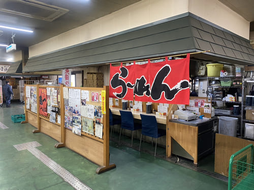 釧路のおすすめ朝食13選!魚市場で人気の海鮮丼や駅前の早朝営業店も!