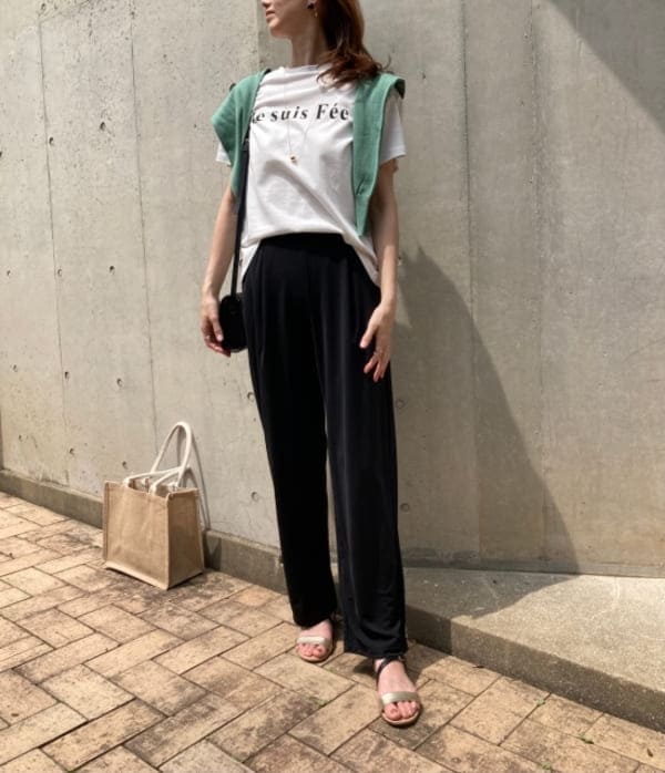 残暑も「黒」が一番使える!誰でも簡単にマネして垢抜け♡「黒パンツ」の正解バランスコーデ術