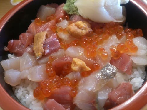 松戸の寿司屋おすすめ10選!駅前の高コスパすぎる人気店や回転寿司も!
