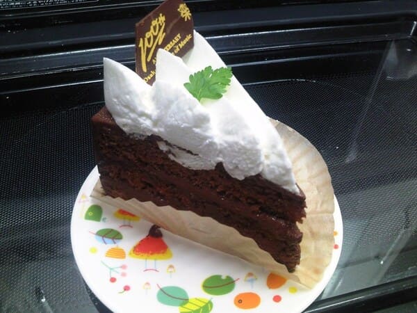 庄内駅(大阪)のケーキ屋さん4選!誕生日祝いや手土産に人気な名店も!