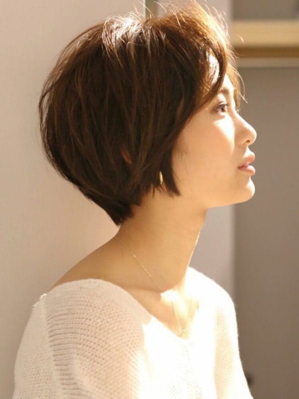 大人に似合うかっこいいショートボブ15選。女性の魅力を上げるおすすめの髪型